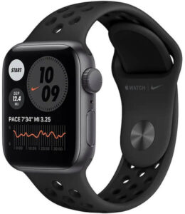 Apple Watch Series Nike SE 40mm vesmírně šedý hliník s antracitovým / černým sportovním řemínkem